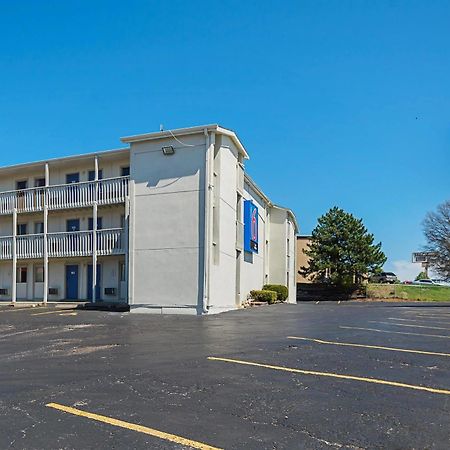 Motel 6-Blue Springs, Mo Luaran gambar