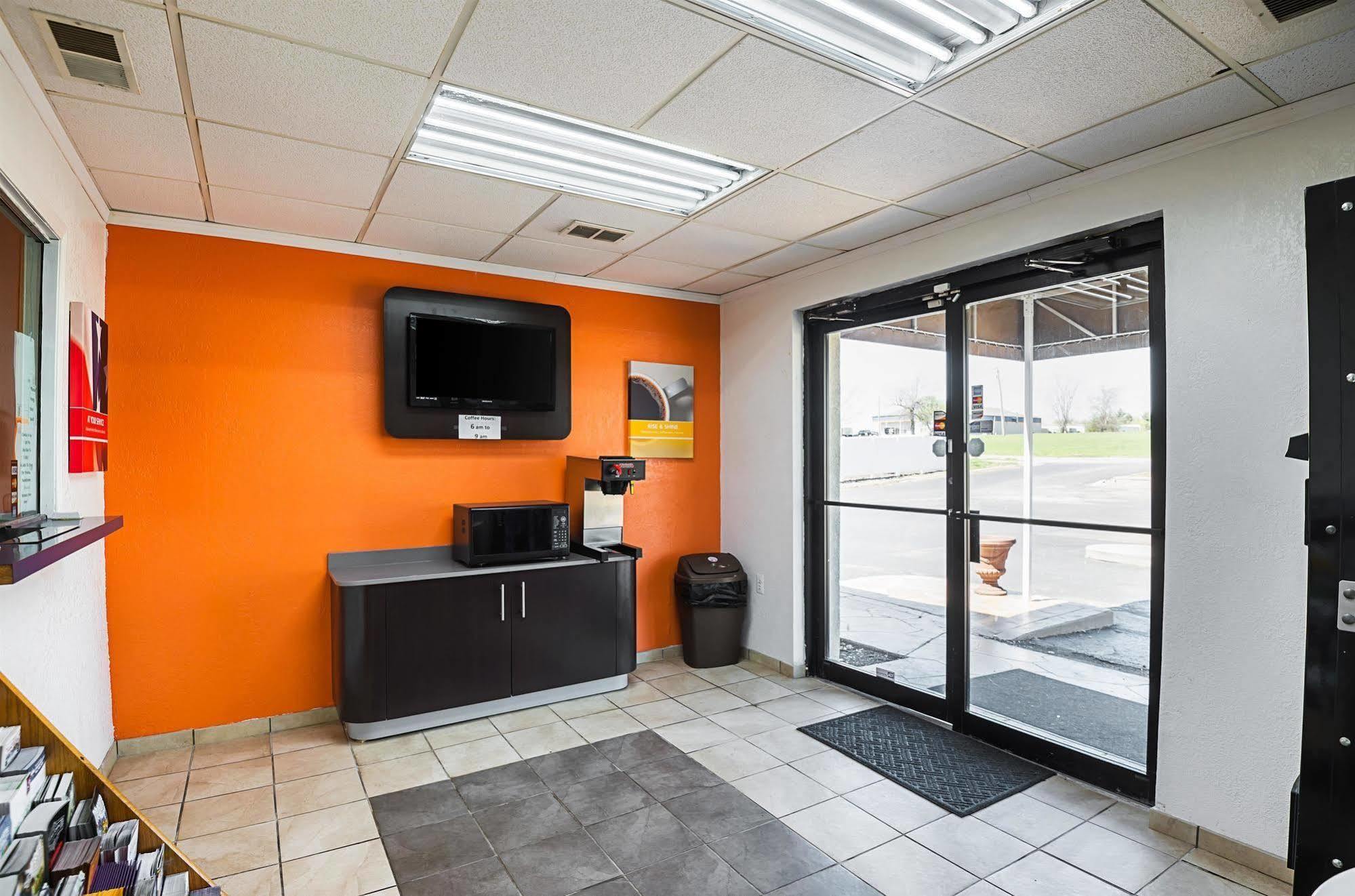 Motel 6-Blue Springs, Mo Luaran gambar